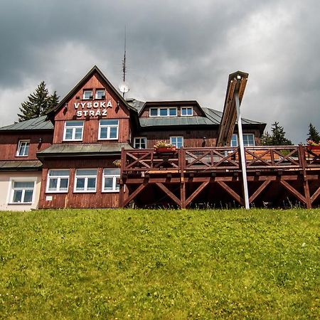 Penzion Vysoka Straz Pec pod Sněžkou Buitenkant foto