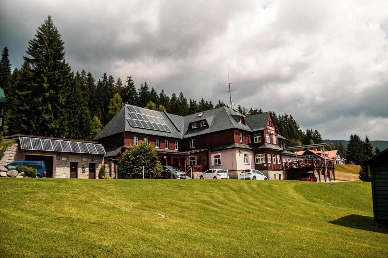 Penzion Vysoka Straz Pec pod Sněžkou Buitenkant foto