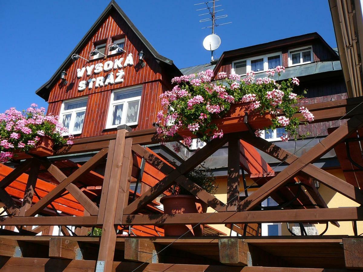 Penzion Vysoka Straz Pec pod Sněžkou Buitenkant foto